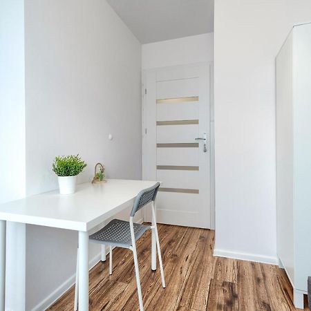 Pokoje Gdansk Zabianka - Bitwy Oliwskiej 15 Apartment Exterior photo